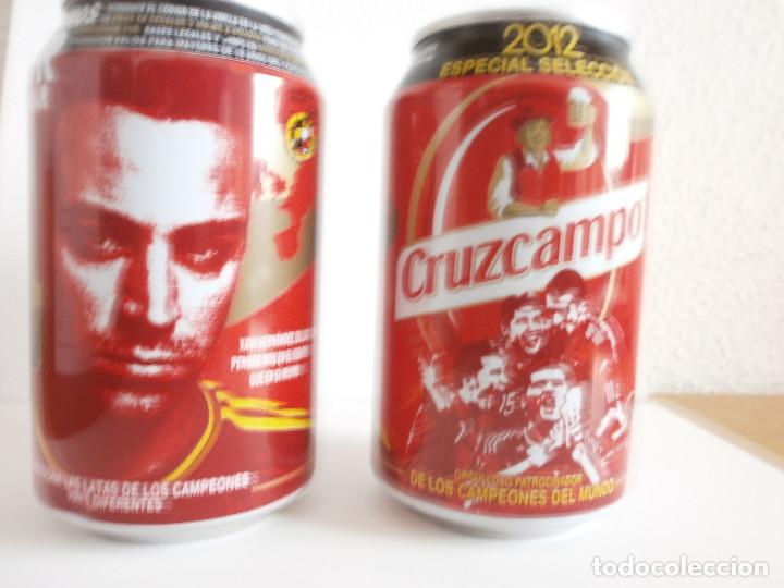 Coleccionismo: Lote de 2 latas de cerveza Cruzcampo Eurocopa 2012 Equipo- Xavi ( FC Barcelona)
