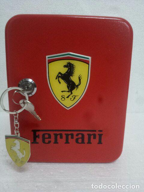 Coleccionismo: Armario guarda llaves ferrari