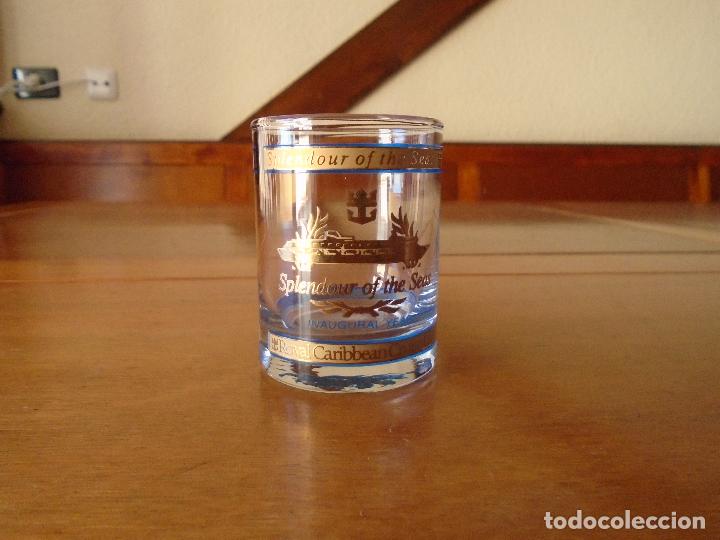 Coleccionismo: VASO DE CHUPITO RECUERDO DEL SPLENDOUR OF THE SEAS INAUGURAL YEAR. ROYAL CARIBBEAN CRUISE LINE.