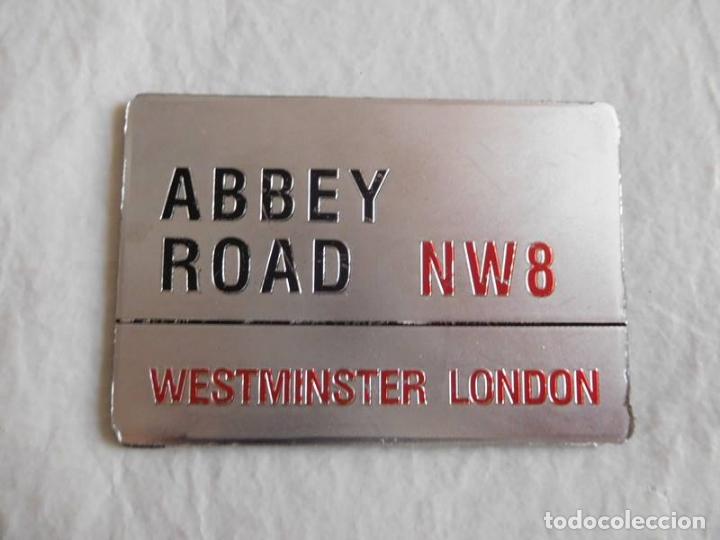 Coleccionismo: M69 Iman para nevera Abbey Road NW8 The Beatles