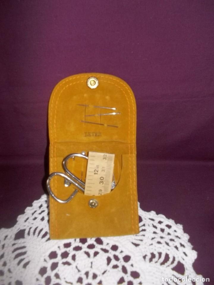 Coleccionismo: COSTURERO DE BOLSILLO LEVER-VINTAGE - Foto 1