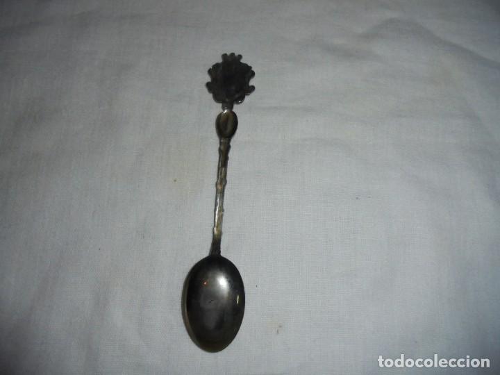 Coleccionismo: CUCHARILLA DE COLECCION CON ESMALTE VATICANO - Foto 3