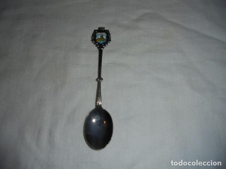 Coleccionismo: CUCHARILLA DE COLECCION CON ESMALTE LISBOA - Foto 1