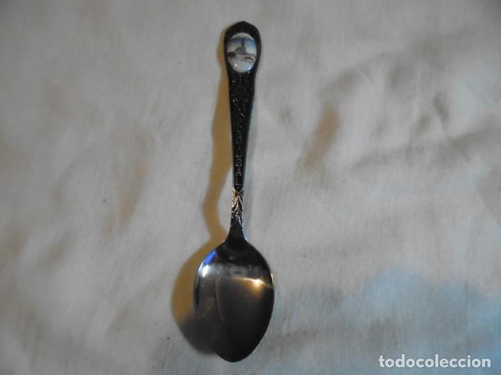 Coleccionismo: CUCHARILLA DE COLECCION CON ESMALTE FATIMA LISBOA - Foto 1