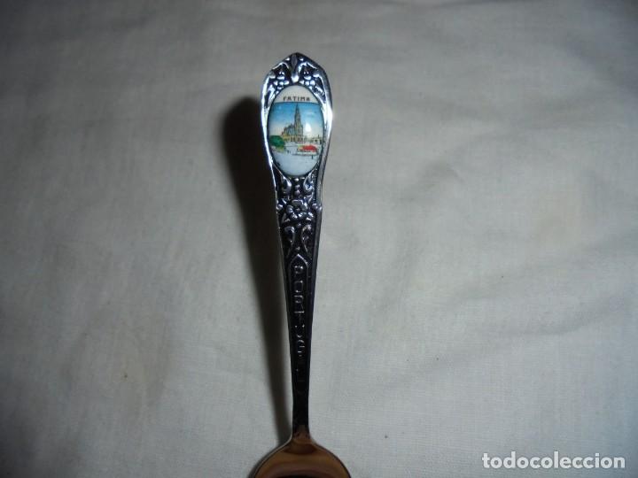 Coleccionismo: CUCHARILLA DE COLECCION CON ESMALTE FATIMA LISBOA - Foto 2
