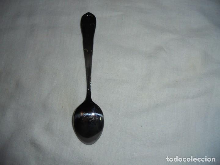 Coleccionismo: CUCHARILLA DE COLECCION CON ESMALTE FATIMA LISBOA - Foto 3