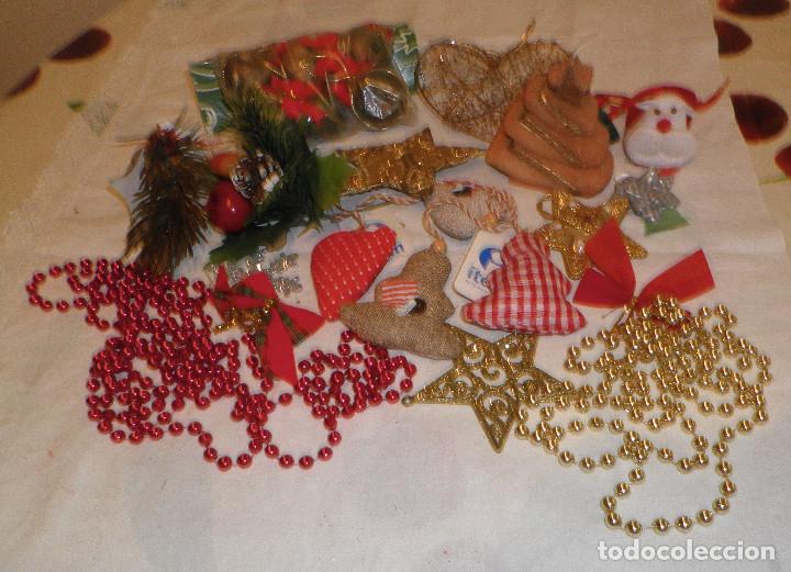 Coleccionismo: adornos para navidad pulsera de tela con mu&ntilde;eco y vela en forma de arbol +etc... lote n&ordm; 10