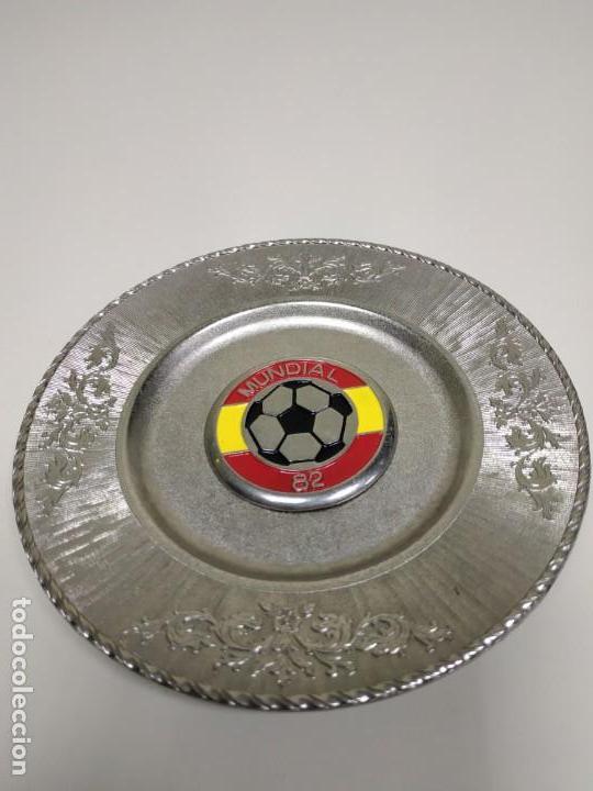 Coleccionismo: 1018- ANTIGUO PLATO DECORATIVO VINTAGE MUNDIAL ESPA&Ntilde;A 1982 12 CMS NEW OLD STOCK