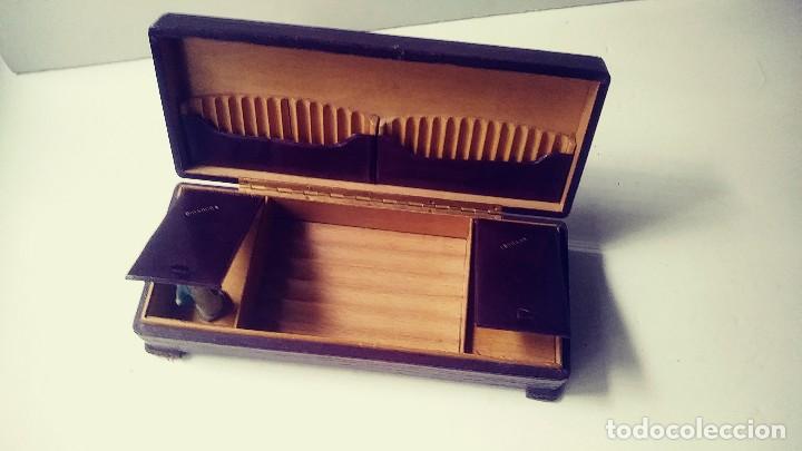 Coleccionismo: CAJA CIGARRERA DE MADERA FORRADA - Foto 10