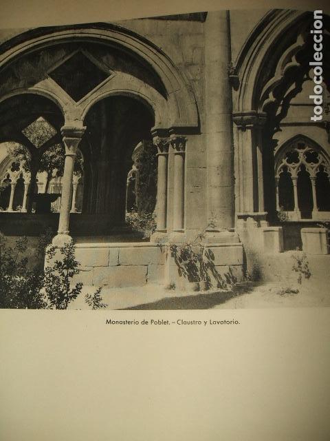 Collectionnisme: SANTA MARIA DE POBLET TARRAGONA CLAUSTRO ANTIGUA LAMINA HUECOGRABADO A&Ntilde;OS 40