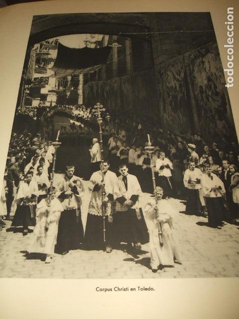 Colecionismo: TOLEDO PROCESION DEL CORPUS CHRISTI ANTIGUA LAMINA HUECOGRABADO A&Ntilde;OS 40