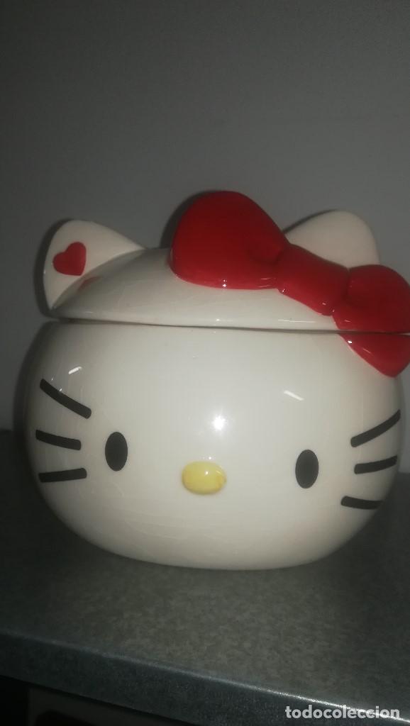 Unduh 830 Gambar Hello Kitty Menari Terbaik 