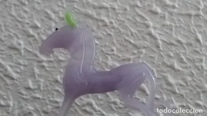 Coleccionismo: Miniatura de caballo de cristal - Foto 9