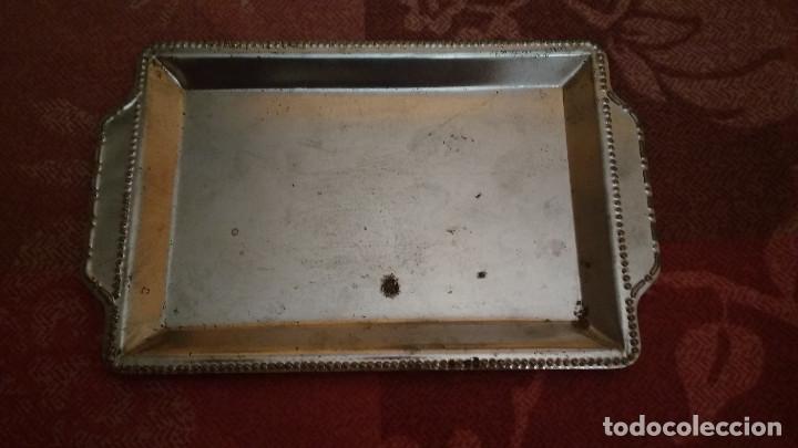Coleccionismo: Antigua bandeja de acero - Foto 1