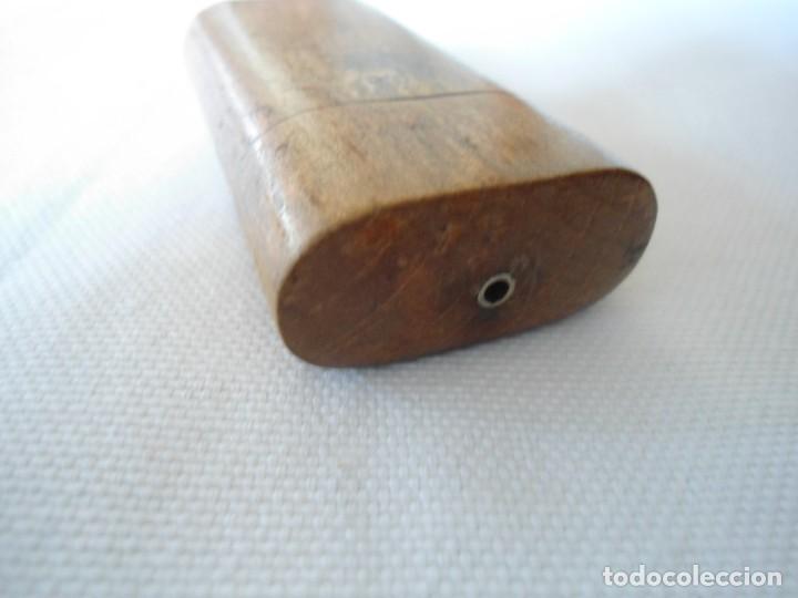 Coleccionismo: ANTIGUO CERILLERO DE MADERA - Foto 4