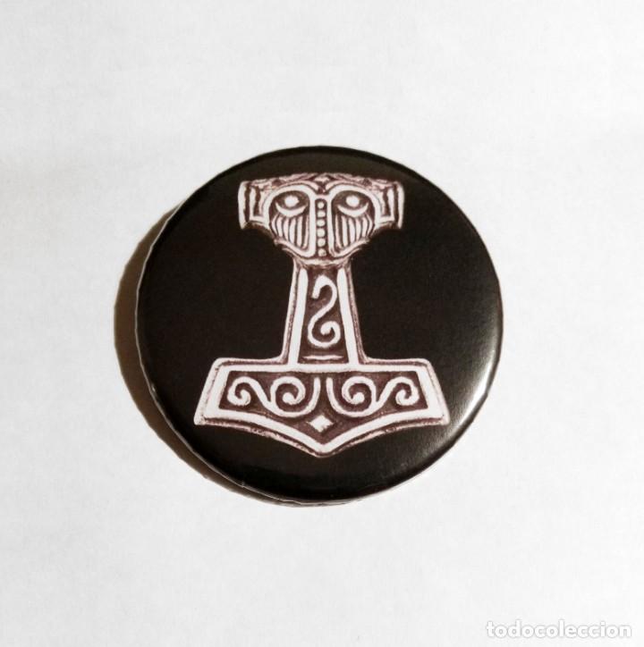 Coleccionismo: MJ&Ouml;LLNIR - IM&Aacute;N NEVERA 59MM - Foto 1