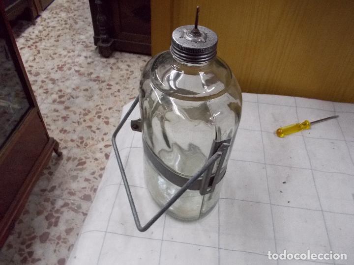 Coleccionismo: botella para rellenar mecheros - Foto 7
