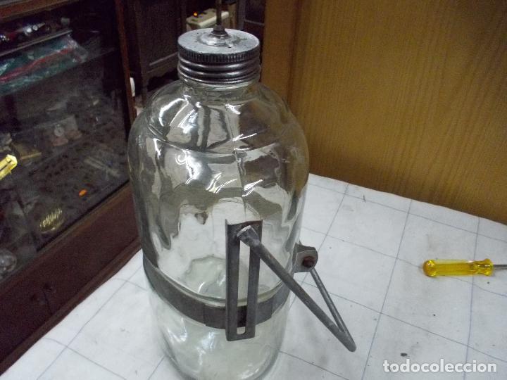 Coleccionismo: botella para rellenar mecheros - Foto 9