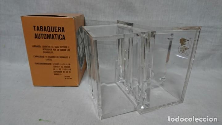 Coleccionismo: TABAQUERA AUTOM&Aacute;TICA, METACRILATO - Foto 3