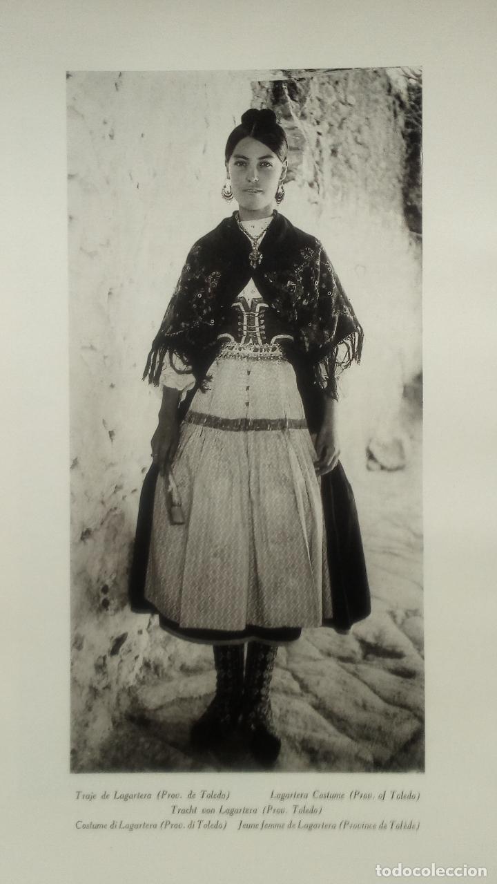 Coleccionismo: TOLEDO, TRAJE DE LAGARTERA Y CARRO DE BUEYES - LAMINA DE 1922