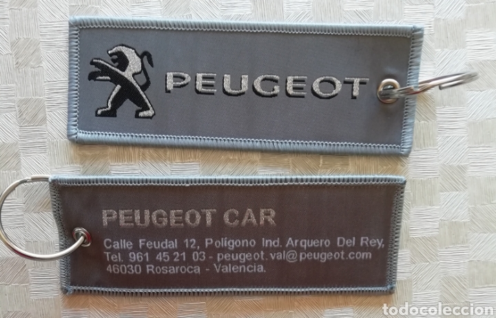 Coleccionismo: Llavero bordado publicitario PEUGEOT CAR