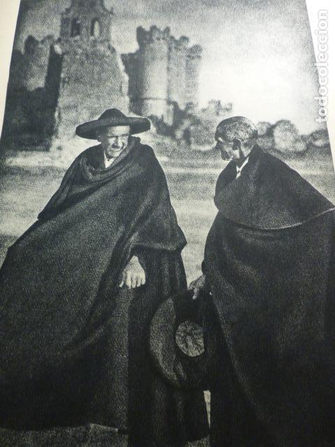 Collecting paper: TUREGANO SEGOVIA TIPOS ANTIGUA LAMINA HUECOGRABADO 1933 21 X 29 CMTS