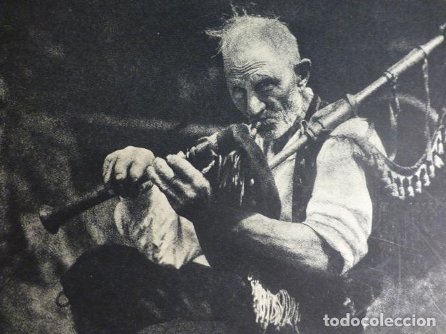 Collectionnisme: ASTURIAS UN GAITERO ANTIGUA LAMINA HUECOGRABADO 1933 21 X 29 CMTS