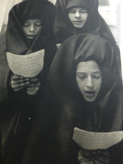 Sammelleidenschaft Papier: MADRID MONASTERIO DE LAS DESCALZAS REALES MONAGUILLOS ANTIGUA LAMINA HUECOGRABADO 1933 21 X 29 CMTS