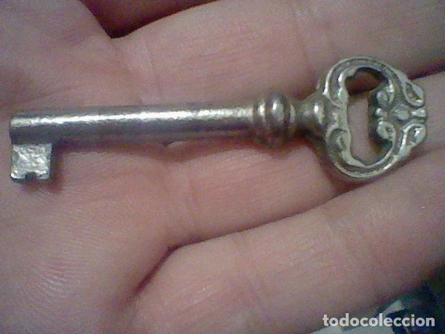 LLAVE HUECA CABEZA FLOR CIFRADO B&Aacute;SICO