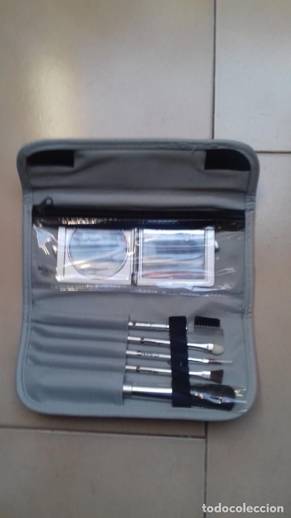Coleccionismo: Neceser con brochas y espejo de Pepsi Light Nuevo - Foto 1
