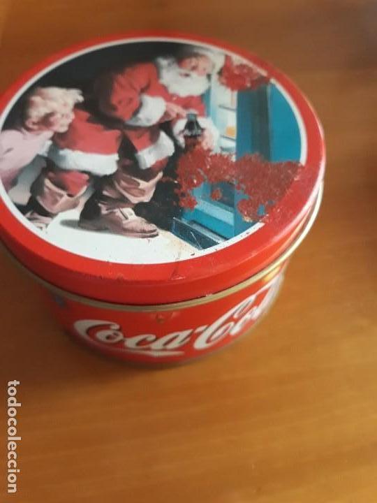 Coleccionismo: Caja de metal de la cocacola