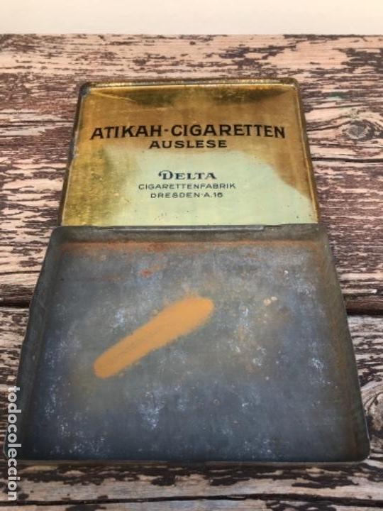 Coleccionismo: Caja cigarrillos, chapa - Foto 2