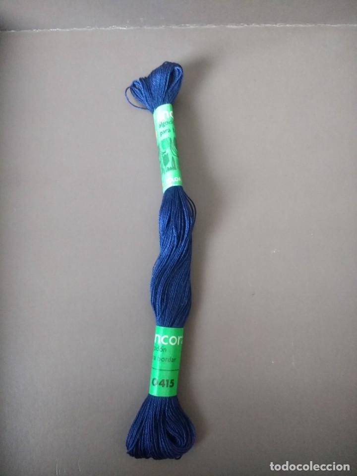 Collectionnisme: ANTIGUA MADEJA HILO PARA BORDAR &laquo;&Aacute;NCORA&raquo; COLOR AZUL  N&ordm; 415