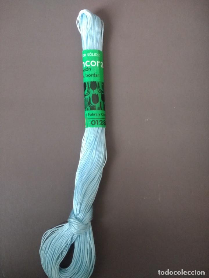 Coleccionismo: ANTIGUA MADEJA HILO PARA BORDAR &laquo;&Aacute;NCORA&raquo; COLOR AZUL N&ordm; 128