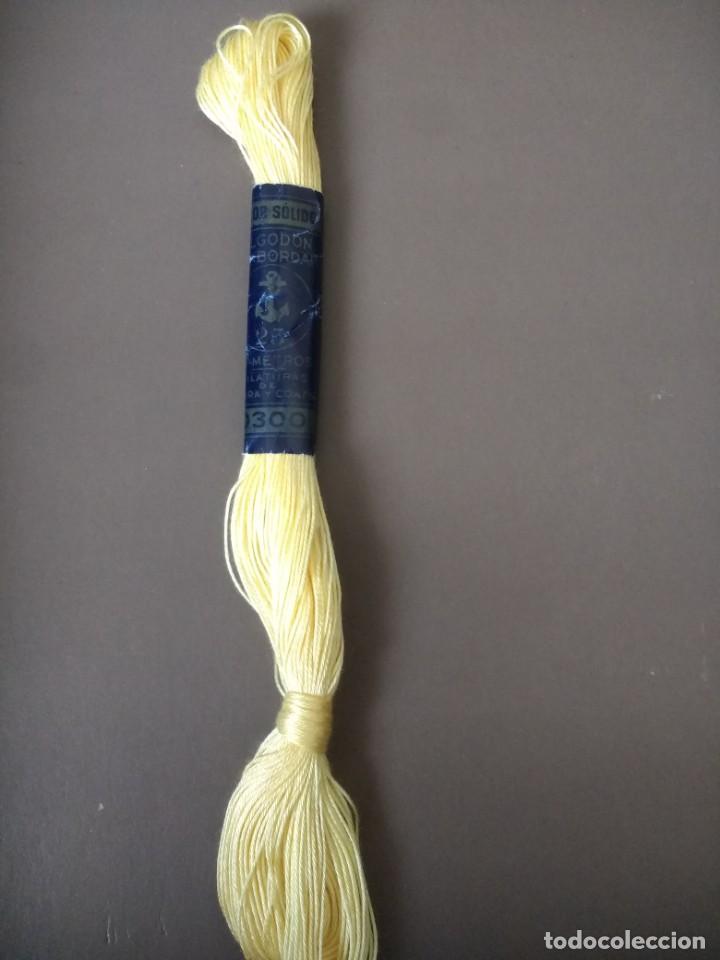 Collectionnisme: ANTIGUA MADEJA HILO PARA BORDAR &laquo;&Aacute;NCORA&raquo; COLOR AMARILLO N&ordm; 300