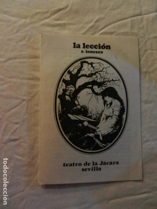 Coleccionismo: PROGRAMA DE LA OBRA LA LECCI&Oacute;N - E. IONESCO - TEATRO DE LA J&Aacute;CARA SEVILLA .