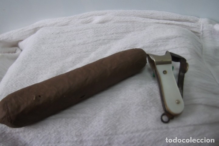 Coleccionismo: &iexcl;&iexcl;Complemento.: CORTADOR DE PUROS - NACAR - ANTIGUO. COLECCION. UTIL. !! - Foto 2