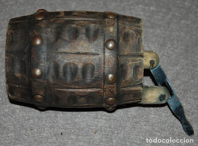 Coleccionismo: BARRIL PRENSA DE MADERA PARA CIGARRILLOS - Foto 2