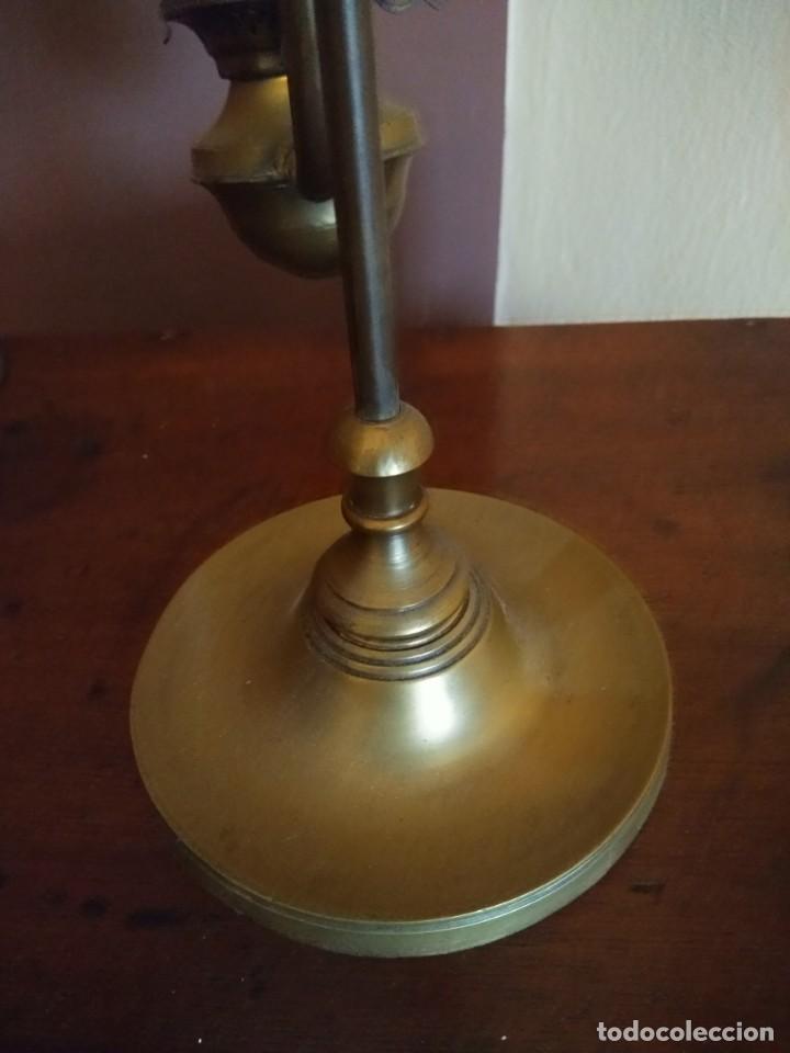Coleccionismo: Lampara quinqu&eacute; de aceite en bronce - Foto 8
