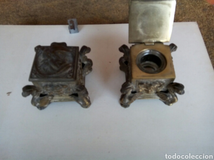 Coleccionismo: Antiguos tinteros de bronce (dos) - Foto 4