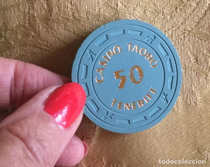 Coleccionismo: FICHA 50 PESETAS CASINO TAORO TENERIFE