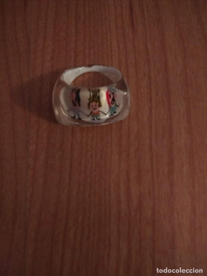 Collectionnisme: ANILLO PL&Aacute;STICO DURO
