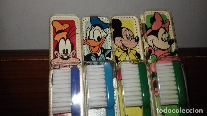 antiguo 4 cepillos para dientes diferentes de - Comprar en todocoleccion -  167563260