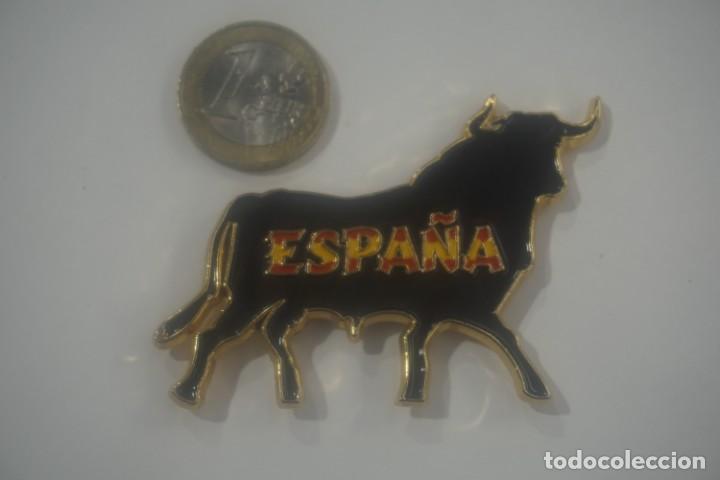 Coleccionismo: ANTIGUO IMAN TORO ESPA&Ntilde;A - Foto 1