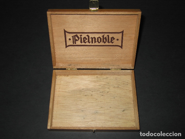 Coleccionismo: CAJA DE MADERA DE PIELNOBLE - Foto 2