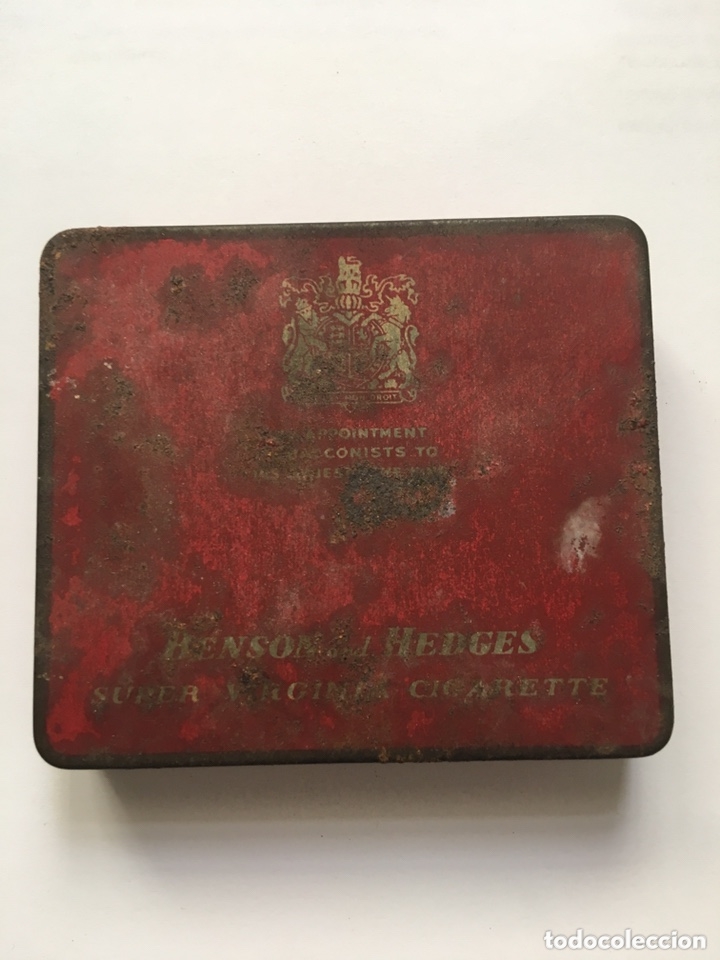Coleccionismo: Caja de cigarros de Benson and hedges - Foto 2