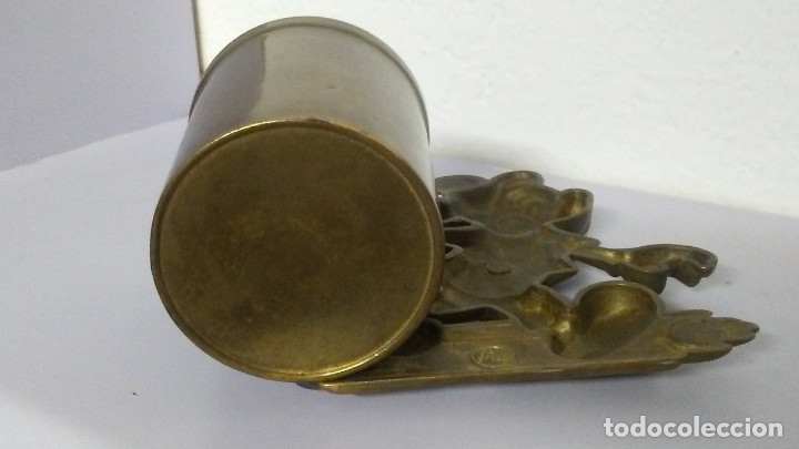 Coleccionismo: PORTAL&Aacute;PICES DE MICKEY MOUSE ANTIGUO DE BRONCE - Foto 6
