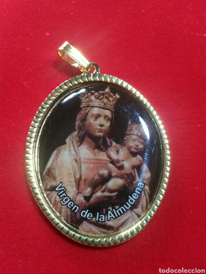 Coleccionismo: MEDALLA DE LA VIRGEN DE LA ALMUDENA