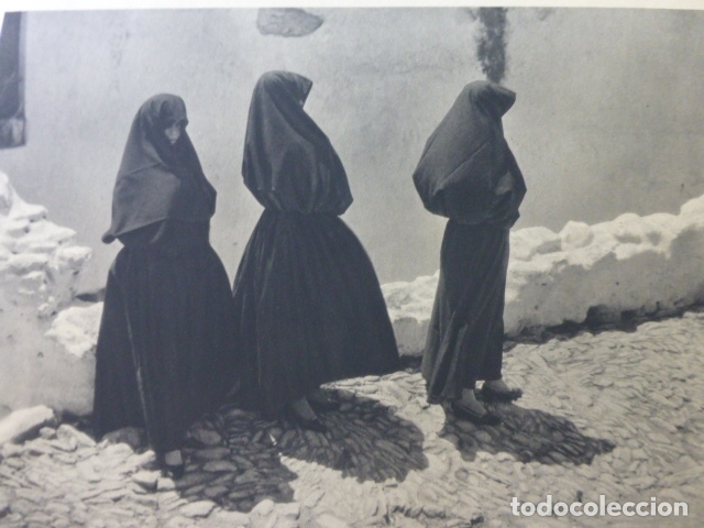 Coleccionismo: VEJER CADIZ TIPOS DE MUJER ANTIGUA LAMINA HUECOGRABADO A&Ntilde;OS 30