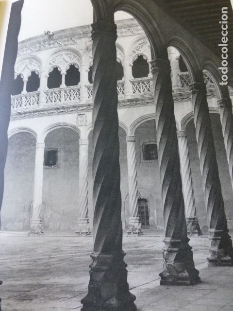 Coleccionismo: VALLADOLID PATIO DE SAN GREGORIO ANTIGUA LAMINA HUECOGRABADO A&Ntilde;OS 50